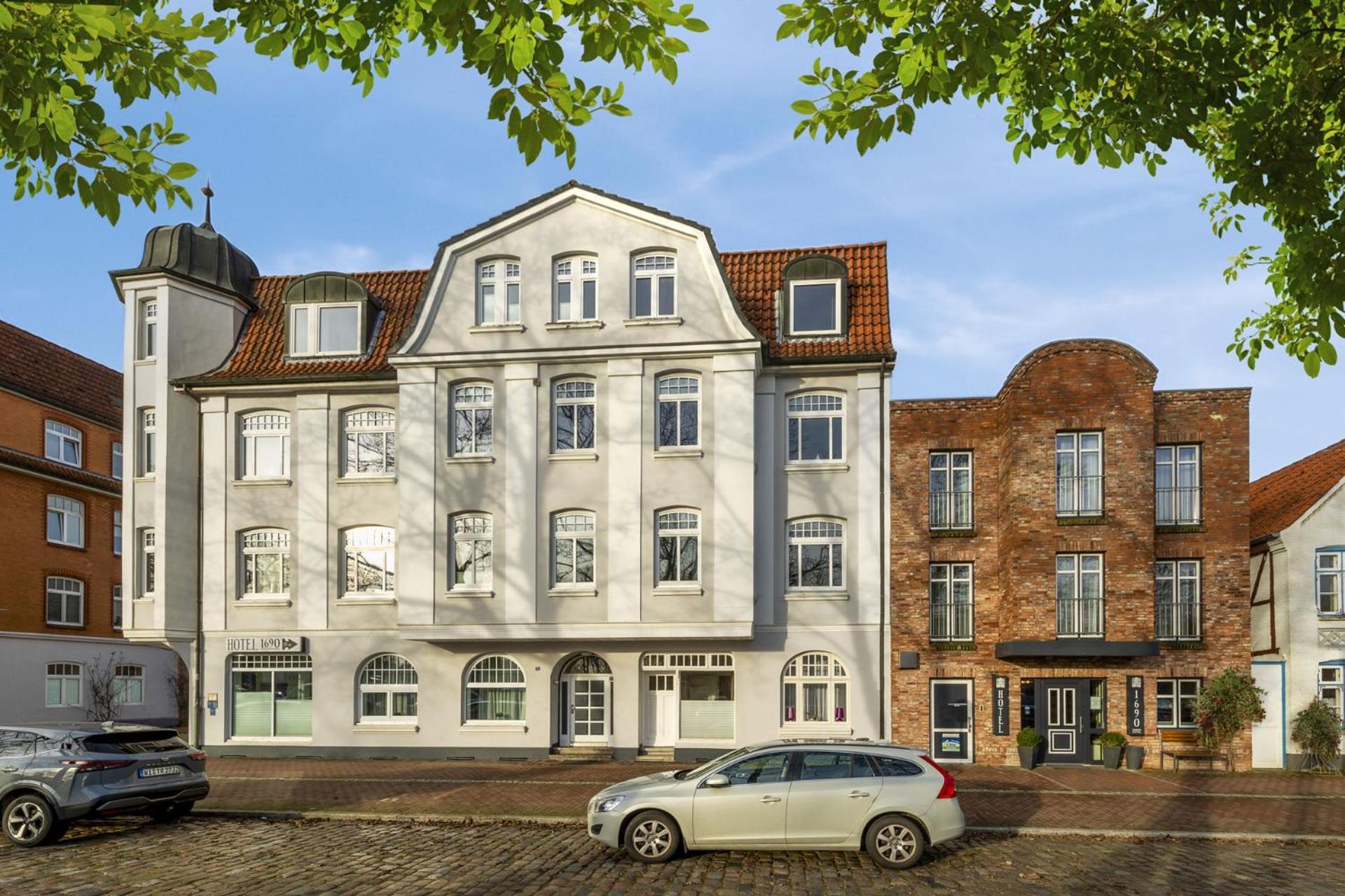 Designhotel 1690 & Apartments Rendsburg Ngoại thất bức ảnh